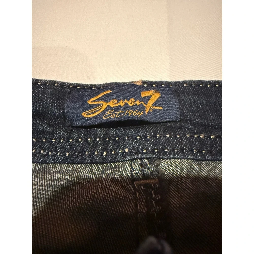 Seven7 Womens Cuffed Denim Shorts Dark Wash Embroidered Pockets Blue Size 6 NWT